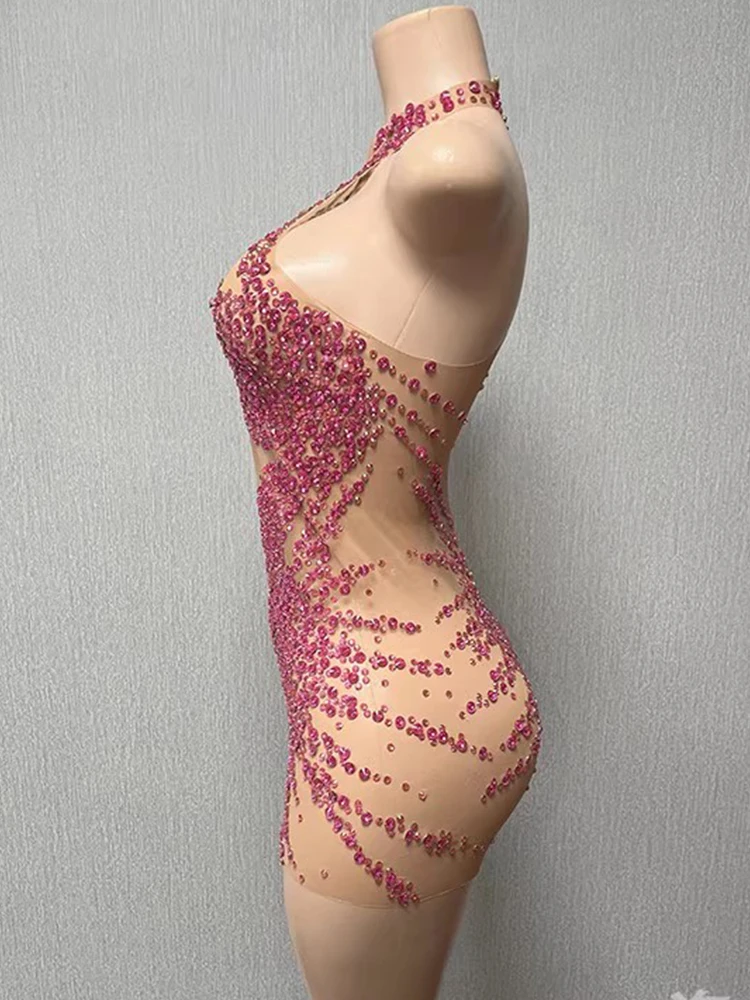 Alta qualidade strass sexy malha pendurado pescoço vestido elástico 2025 nova moda personalizada roupas femininas
