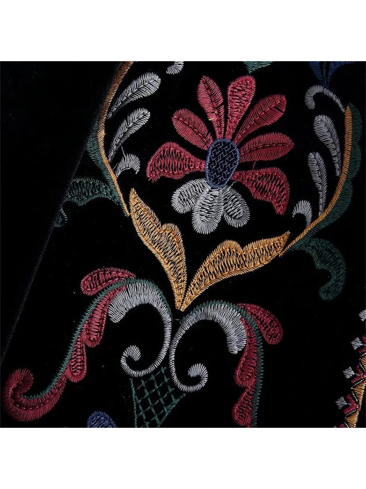 Embroidery Jacket Women Velvet Cropped Coat Female Vintage Boho Floral Jackets Ladies Autumn Casual Long Sleeve Black Outerwear