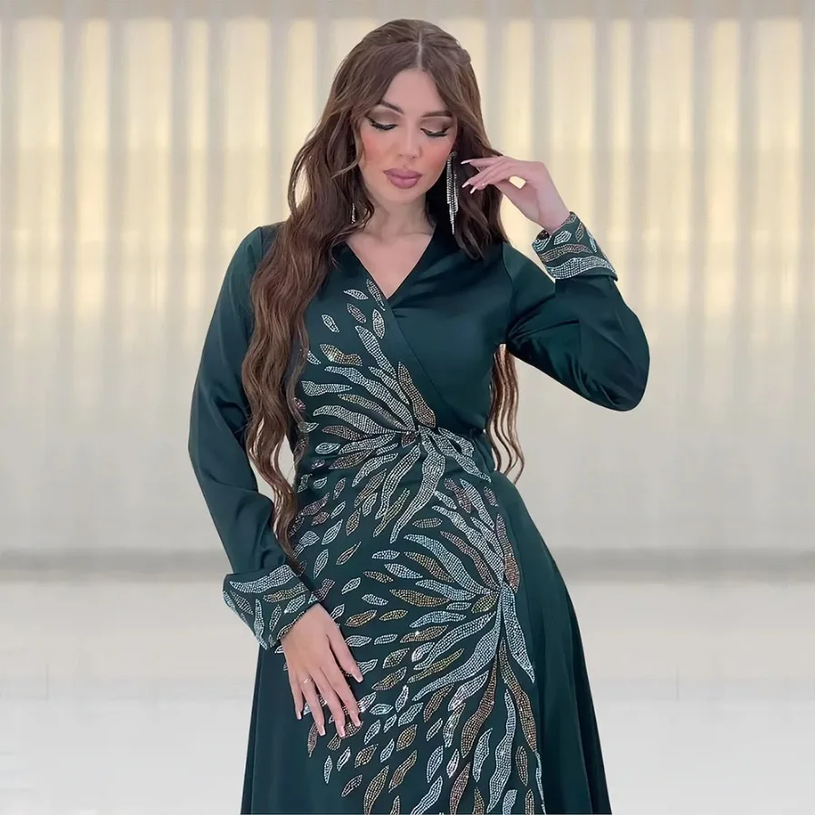 Herfst Moslim Jurk voor Vrouwen Satijn Diaomnd Jalabiya Abaya Ramadan Lange Jurken Vrouw Lace-up Gewaad Marokkaanse Caftan vestidos 2024