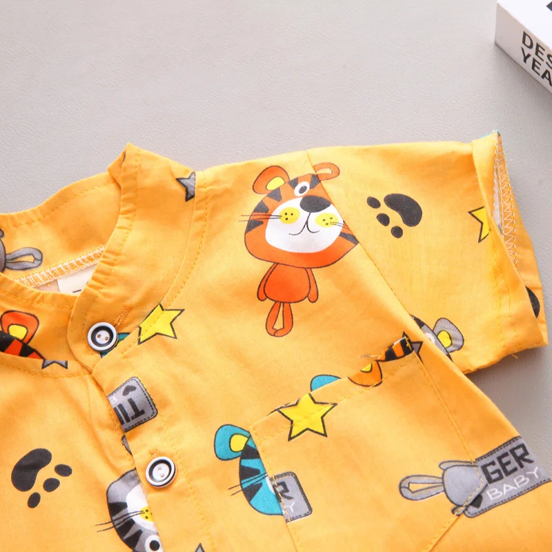 2PCS Infant and Toddler Summer Fashion Cartoon Tiger Animal Random Print Shirt Shorts Set