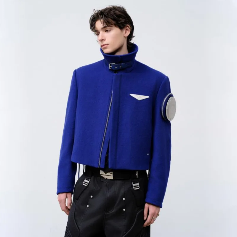 HKSH Spring Autumn New Men Tide Punk Metal Badge Submarine Jacket Zipper Short Collar Coats Chic Ins Vibe Korean Stylish HK20341