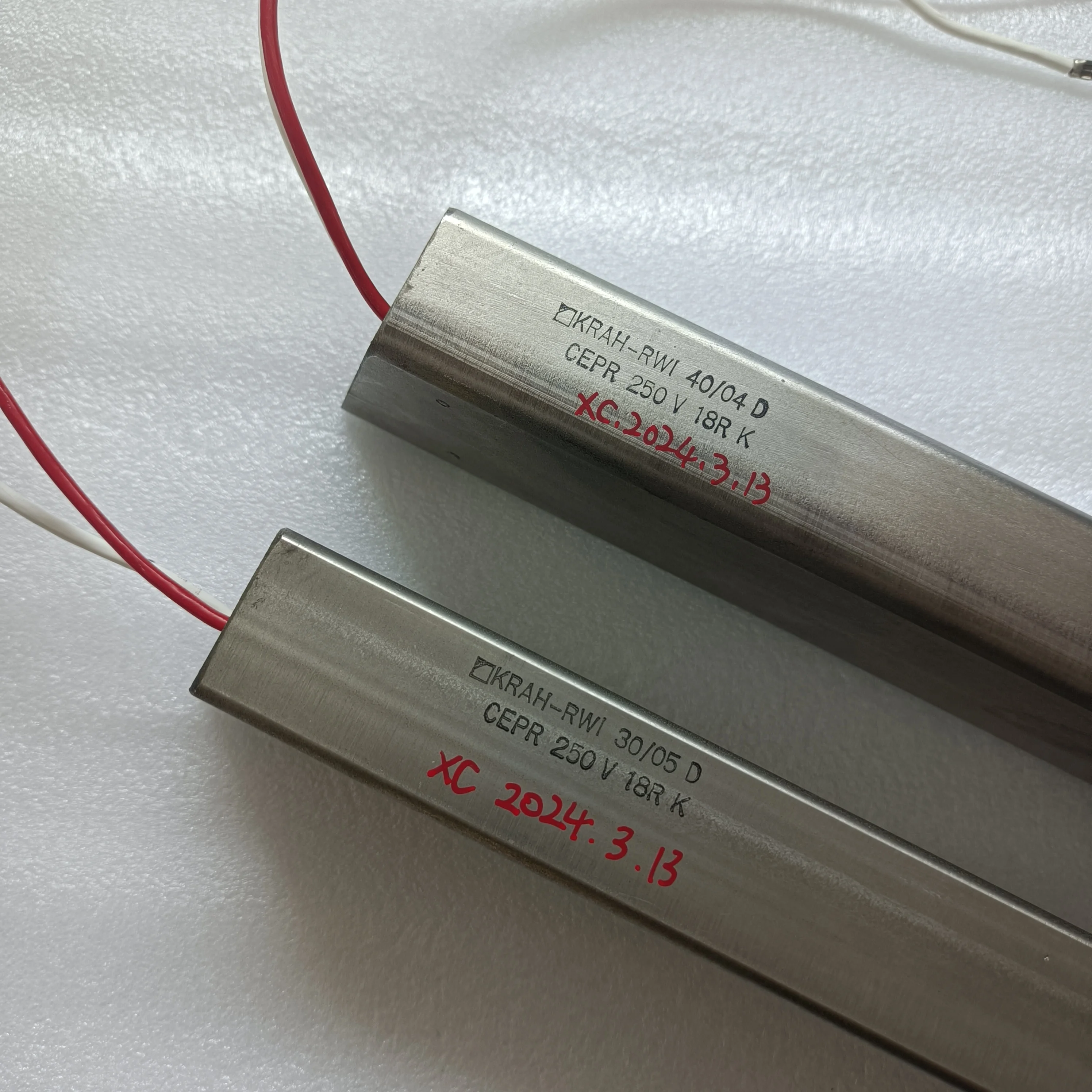 

00.781.5248 Resistor 18R 250W for Heidelberg SM74 CD74 SM102 Offset Printing Machine Parts Original Used 00.781.5248/01