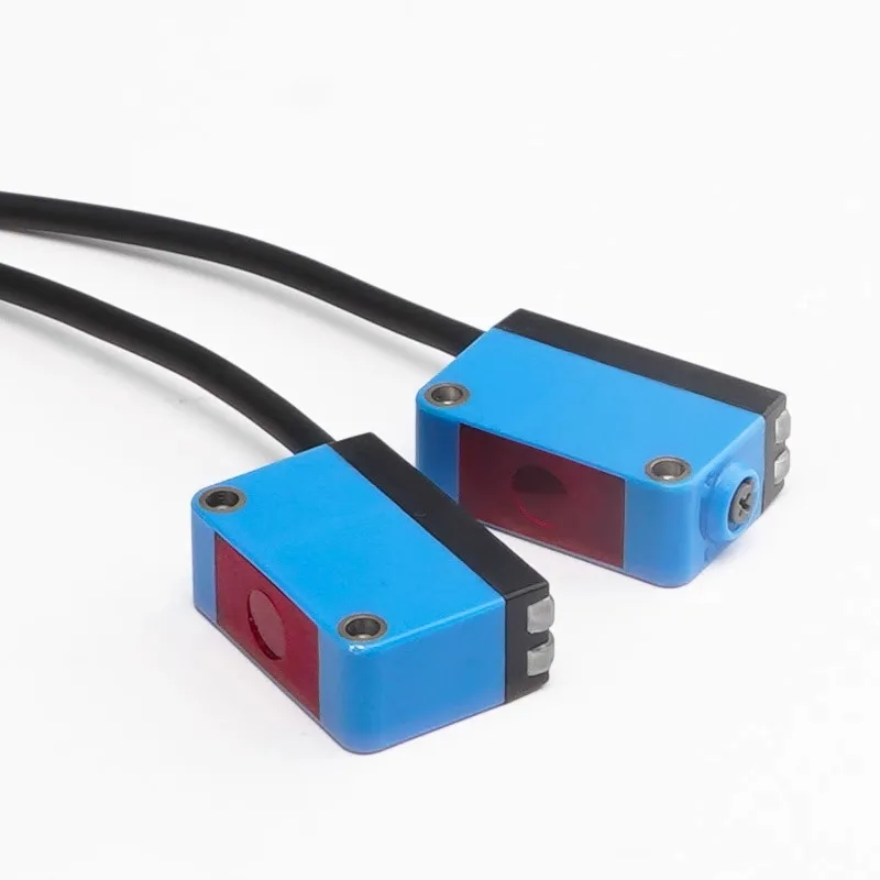 E3Z-T61 Langstrecken-Infrarot-Laserstrahlsensor, Hintergrundunterdrückung, Lichtschranke, Erkennungsabstand 60 Meter