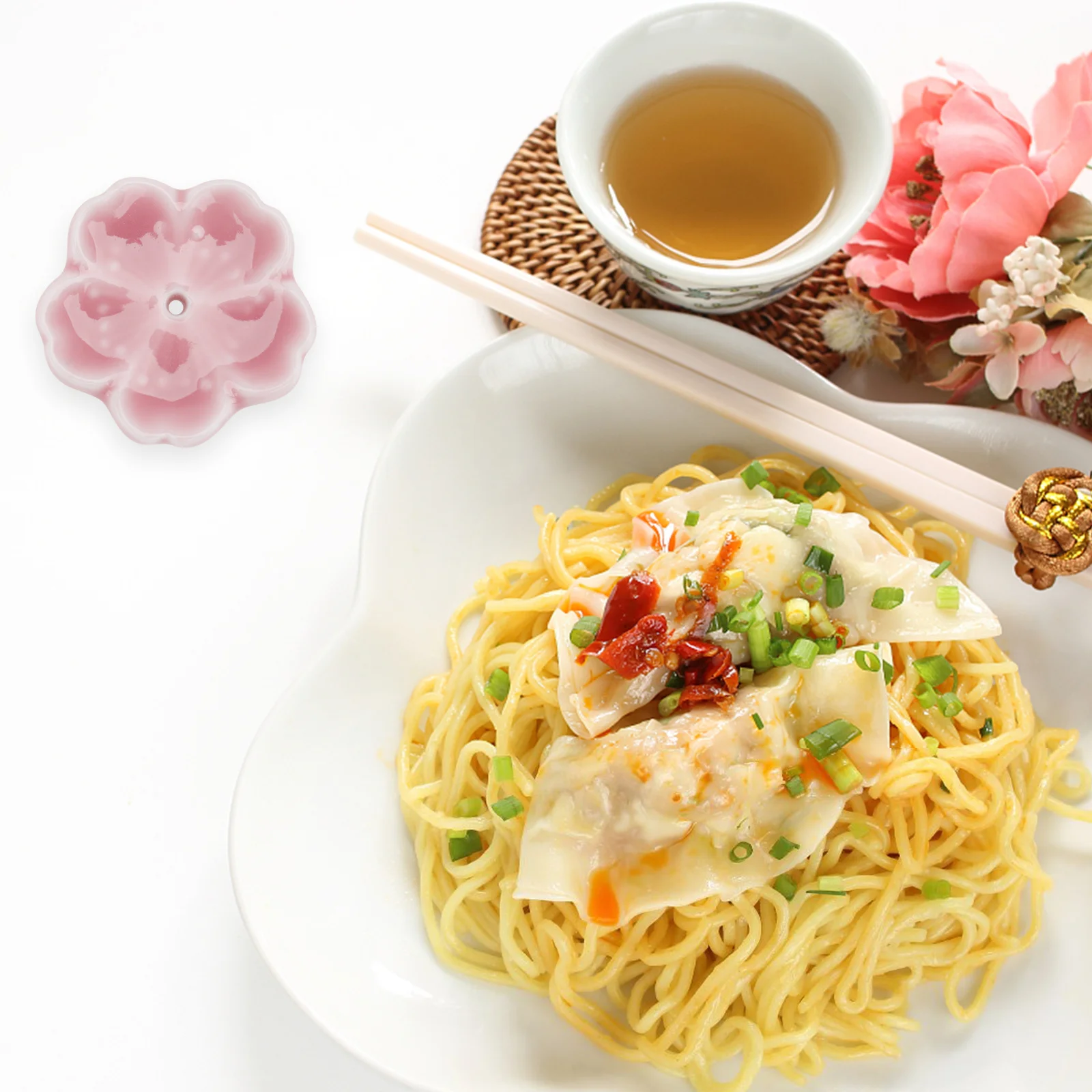 

4Pcs Cherry Blossom Shaped Incense Burner Ceramic Aromatherapy Home Decor Desktop Holder for Tea Room Bedroom Office Use