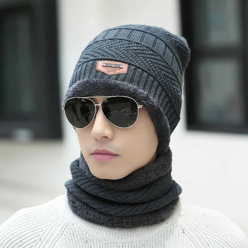 Suit Hat Selling Men\'s Winter Scarf Fashion Solid Color Gloves Three-piece Complete Neck One Plus Cashmere Warm Winter Knit Hat