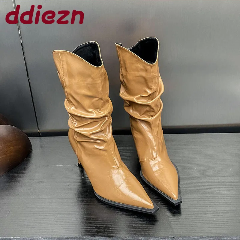 

2025 г. Женские современные ботильоны на тонком каблуке. Модные женские короткие ботинки «Челси» с острым носком. Туфли-лодочки без шнуровки.