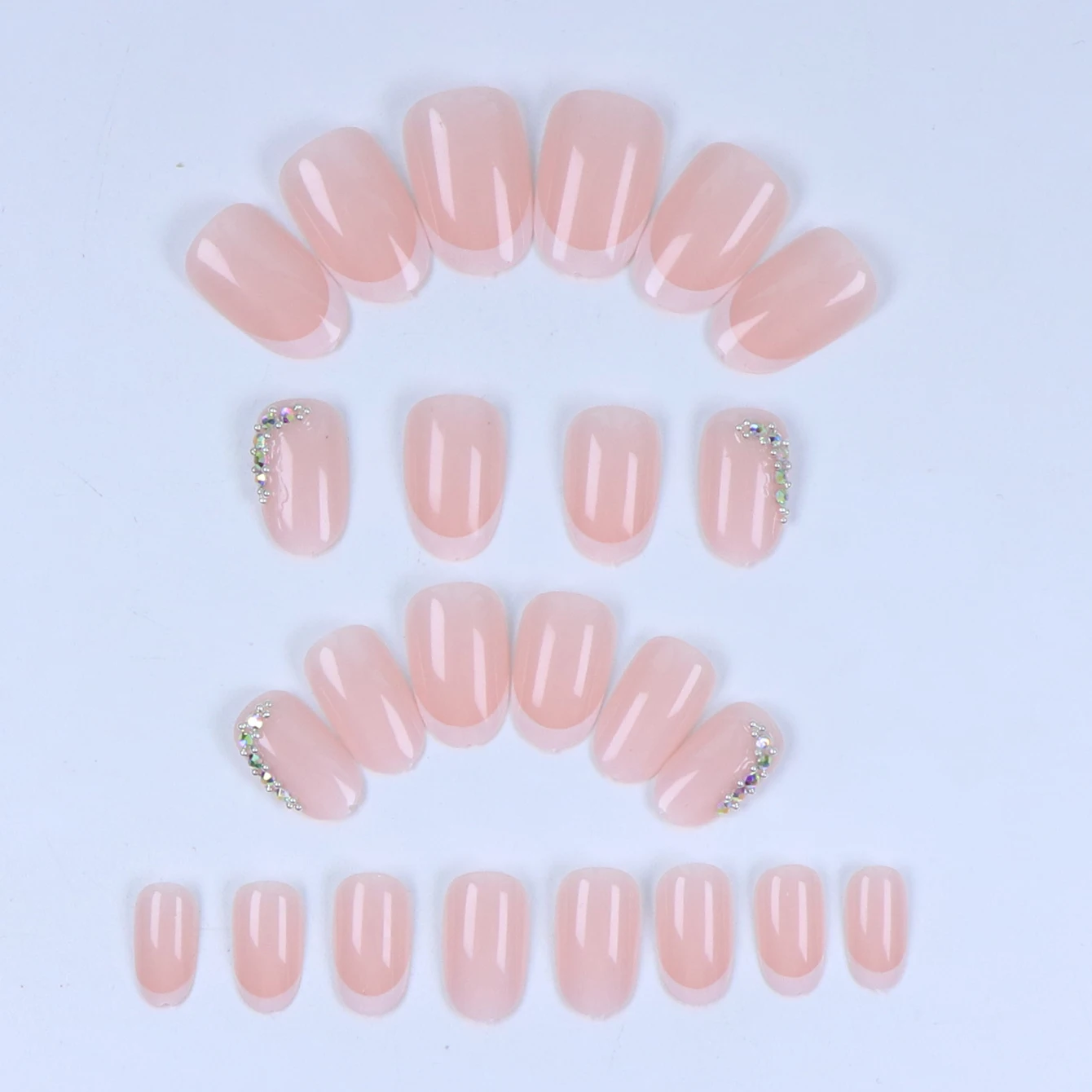 24 Stück: Verschönern Sie Ihren Look mit kurzen, quadratischen Kunstnägeln mit einem rosa-weißen Farbverlauf, 1 Nagelfeile & 1 Nagelkleber-Aufkleber-Set. – Detail 29