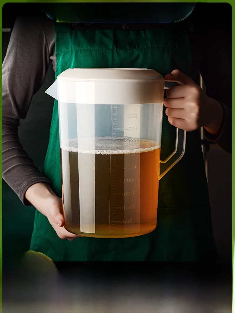 Plastic Cold Water Bottle Large Capaci Milk Tea Shop Tea Bucket with Scale Measuring Cup 5L Commercial Herbal Tea Beverage ...