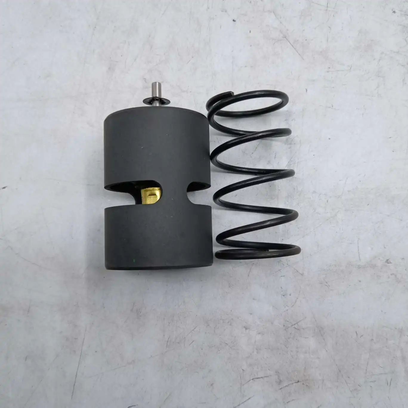 

THERMOSTATIC VALVE 1622706406 1619723300 1623999700 2901906700 2901906800 Air Compressor Spare Parts