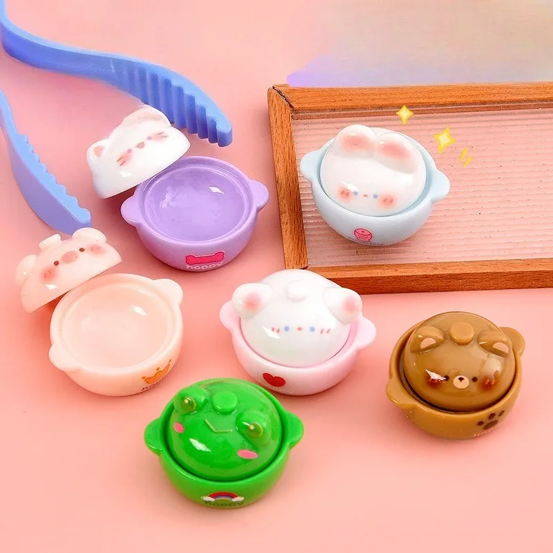 6PCS Mixed Animal Clay Pot Resin Charms Dollhouse Play Food Miniature Casserole Bear Pig Dog Cat Frog Rabbit Flatback DIY Craft