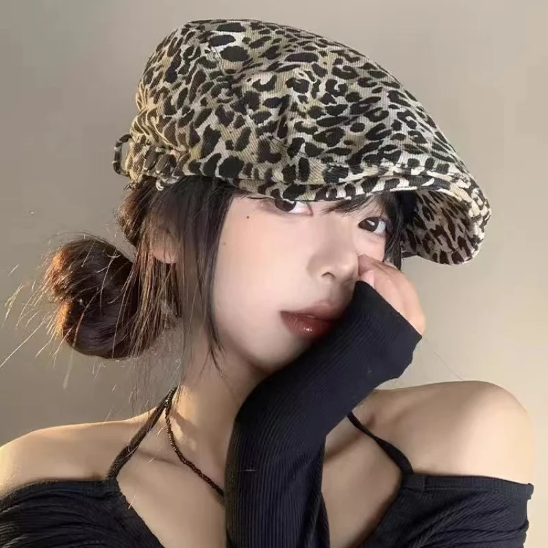 

American Retro Leopard Print Niche Design Fashion Beret Duck tongue Hat