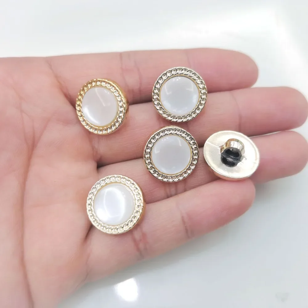 10pcs Fashionable Shank Buttons Opal-like Plastic Beautiful Round Buttons Woman Garment Accessories