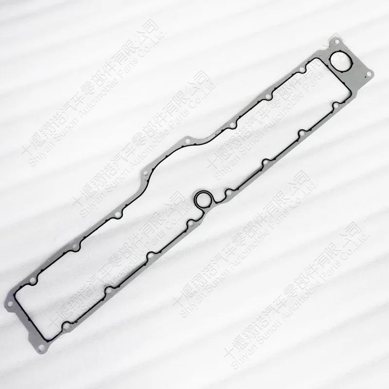 สำหรับปะเก็นหม้อน้ำมันเครื่องคัมมินส์ 3104232