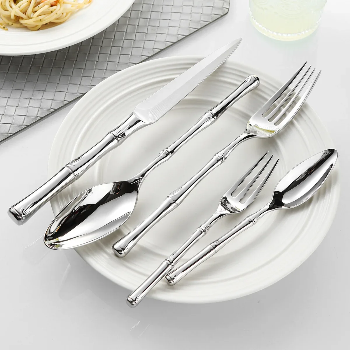 5pcs Dinnerware Set Gold 304 Stainless Steel Bamboo-shaped Handle Cutlery Fork Knives Dinner Tableware Flatware Dishwasher Safe