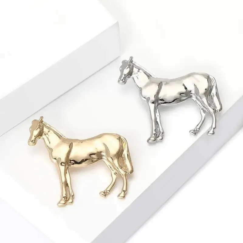 1 قطعة دبابيس الحيوان للجنسين موضة دبابيس الحصان لامعة للنساء اكسسوارات الحفلات عادية هدايا الأصدقاء الفاخرة