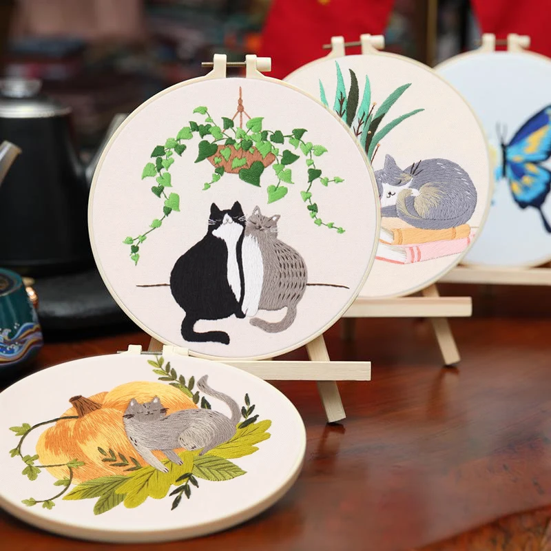 2024 New Embroidery DIY Kit Material Package Kit Cat Pattern Cross Stitch Table Painting Handmade Embroidery Easy For Beginners