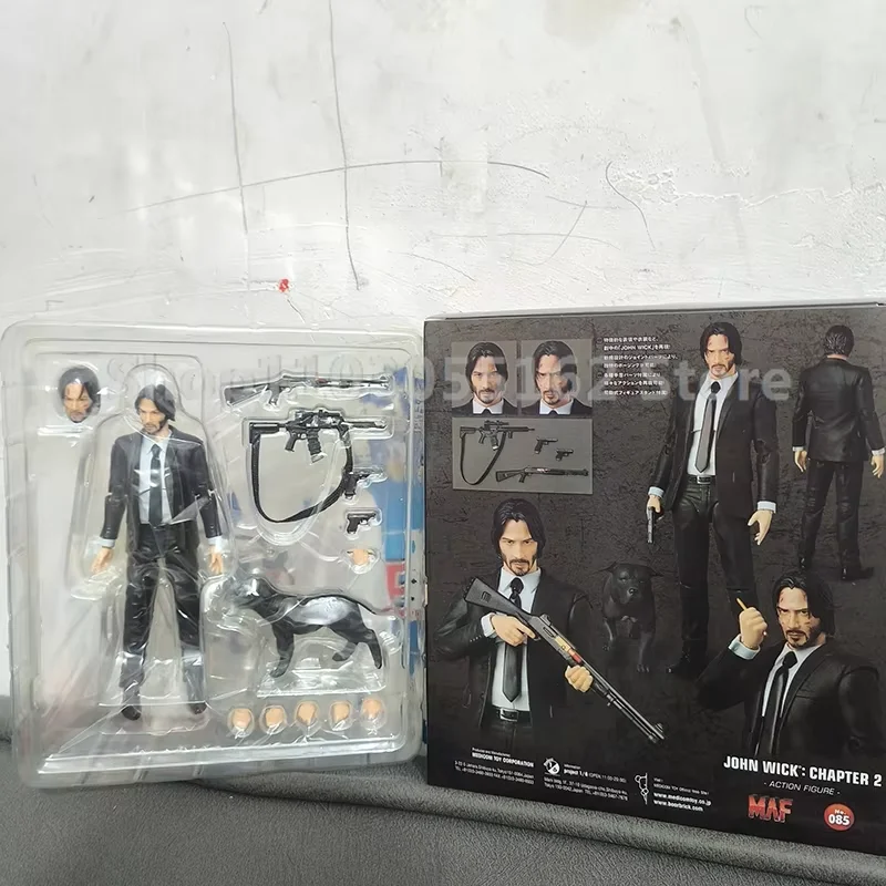 Mafex 085 JOHN WICK Chapter 2 with Dog Figure Chapter 4Mafex 212