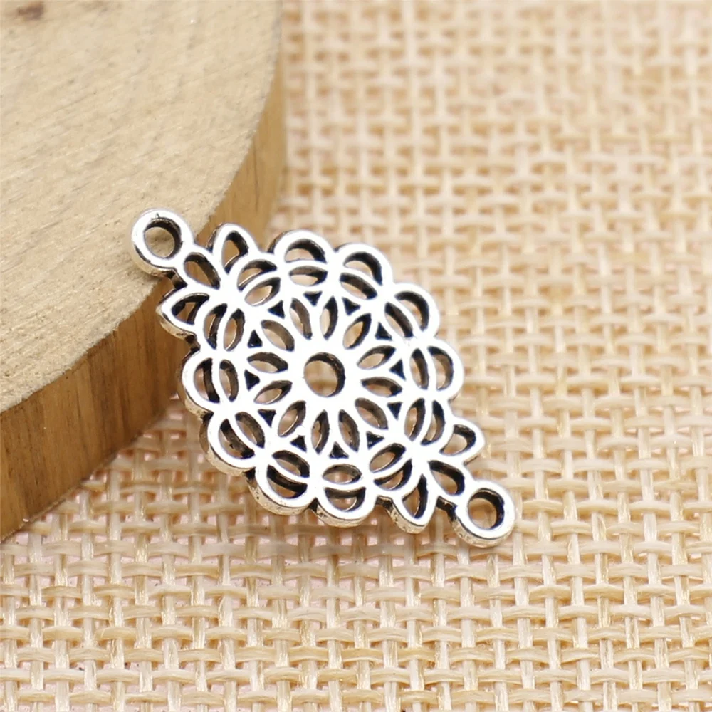 

Wholesale 200pcs/bag Flower Piece Connector Connector Charms DIY Jewelry Making Jewelry Finding Antique Silver Color 15x25mm