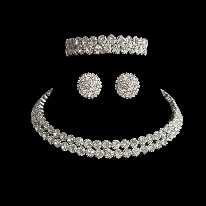 

Earrings, collars, open bracelets, fashionable and versatile women's earrings, necklaces, banquet dress accessories