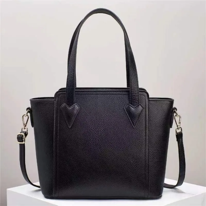 

Classic Designer Paris Fashion Women's Tote Bag Luxury Shopper Solid Color Commuter Large Capacity Diaper Bag Vintage Style