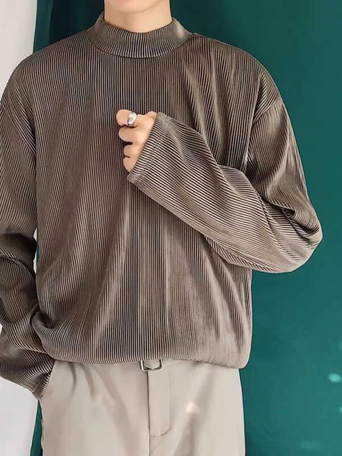 

Мужская повседневная футболка с длинным рукавом, винтажная, плиссированная, драпированная, свободного кроя, для ранней осени, из дышащего тонкого материала, цветная