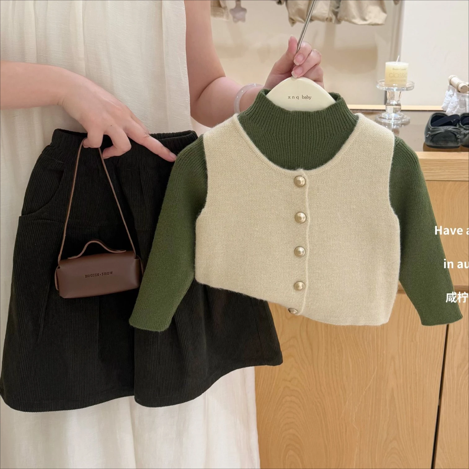 Girls' Suit 2026 Autumn and Winter New Children's Wear Baby Girls Knitted Bottom Shirt Vest Corduroy Pants Three-piece Set