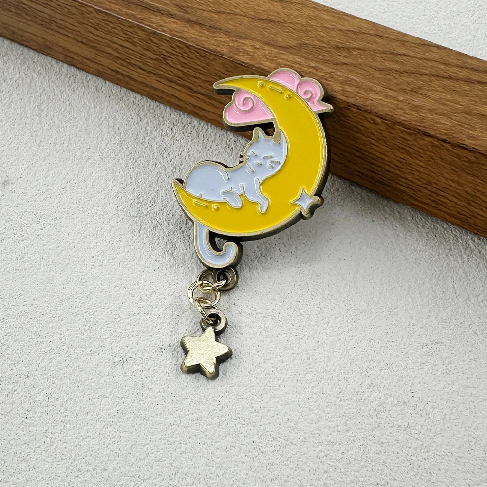 Niedliche schlafende Katze Emaille-Pin, bezaubernder Sternanhänger, Brosche, Cartoon-Kätzchen-Rucksack- und Kleidungsabzeichen, perfekte Geschenke für Katzenliebhaber. – Detail 5