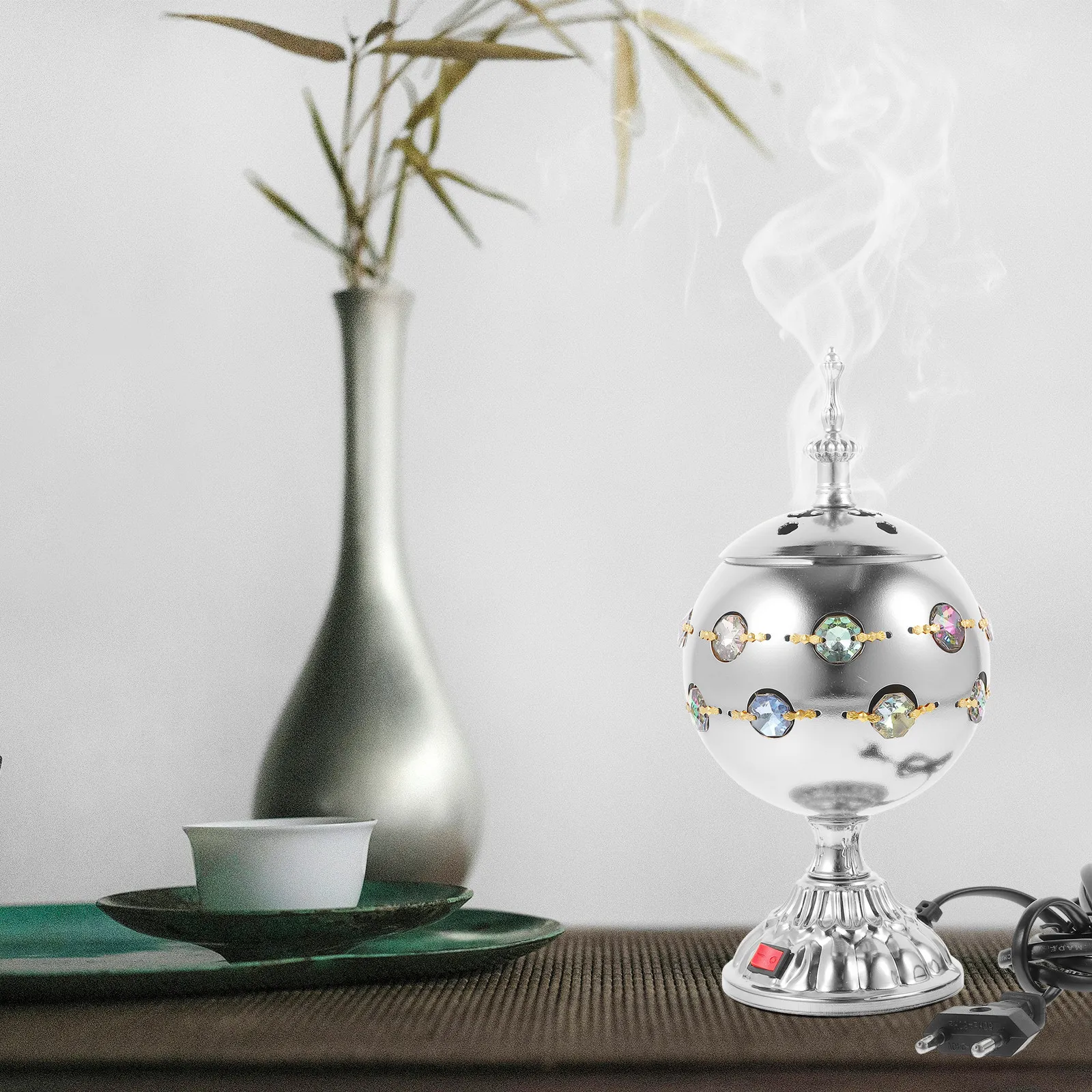 

Retro Electric Incense Burner Lidded Plug-in Censer Ornament Eu Home Office Decorative Metal Aroma Therapy Gift for Families