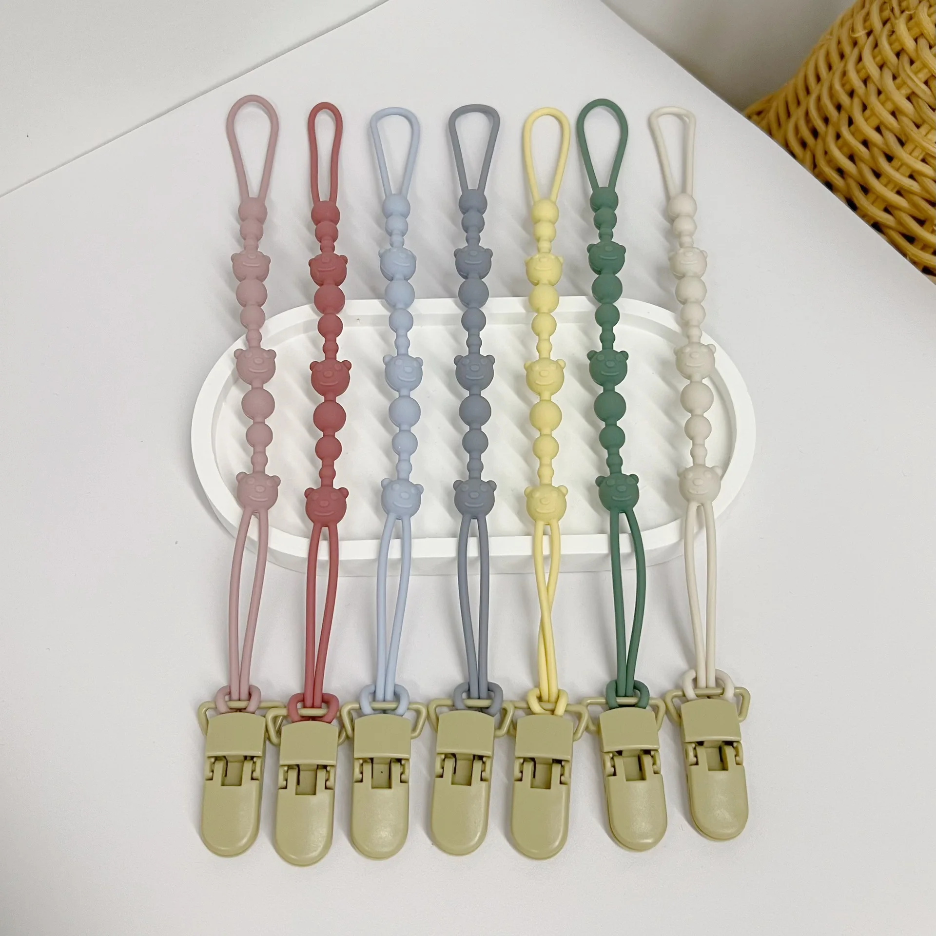 1PCS Baby Anti-drop Chain Pacifier Clips Silicone Beads Infant Nipple Appease Soother Chain Clips Dummy Holder Nipple Clip