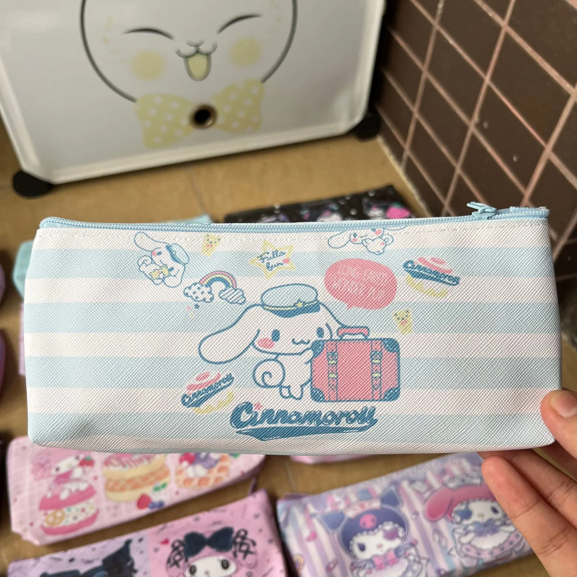 Sanrio niedlichen Feder mäppchen Hallo Kitty Schul bedarf Melodie japanisches Briefpapier Kuromi cinnamorollkawaii Bleistift beutel Großhandel
