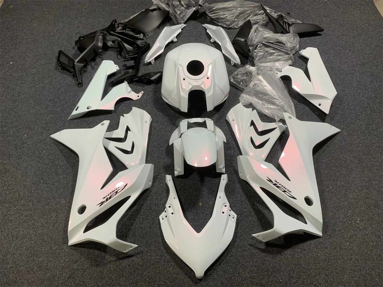 

a/CBR650R 2019 2020 2021 2022 Fairing CBR650 R Motorcycle Fairing Shell Motorcycle With Pearly white Series Fairing