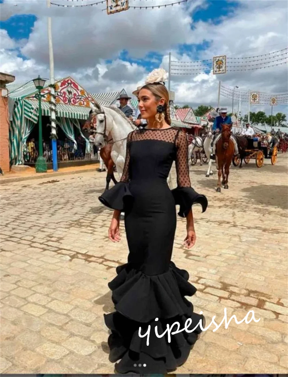 Jiayigong-Vestidos largos de satén escalonados de sirena para baile de graduación, cuello redondo, a medida