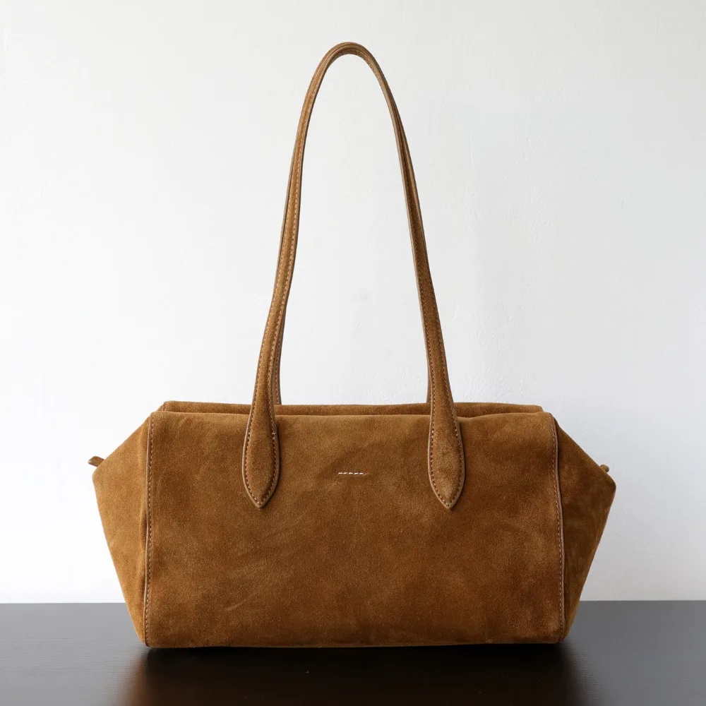 

Niche Design New Suede Matte Cowhide Commuter Casual Versatile Tote Bag Women's Large-capacity Shoulder Armpit Bag