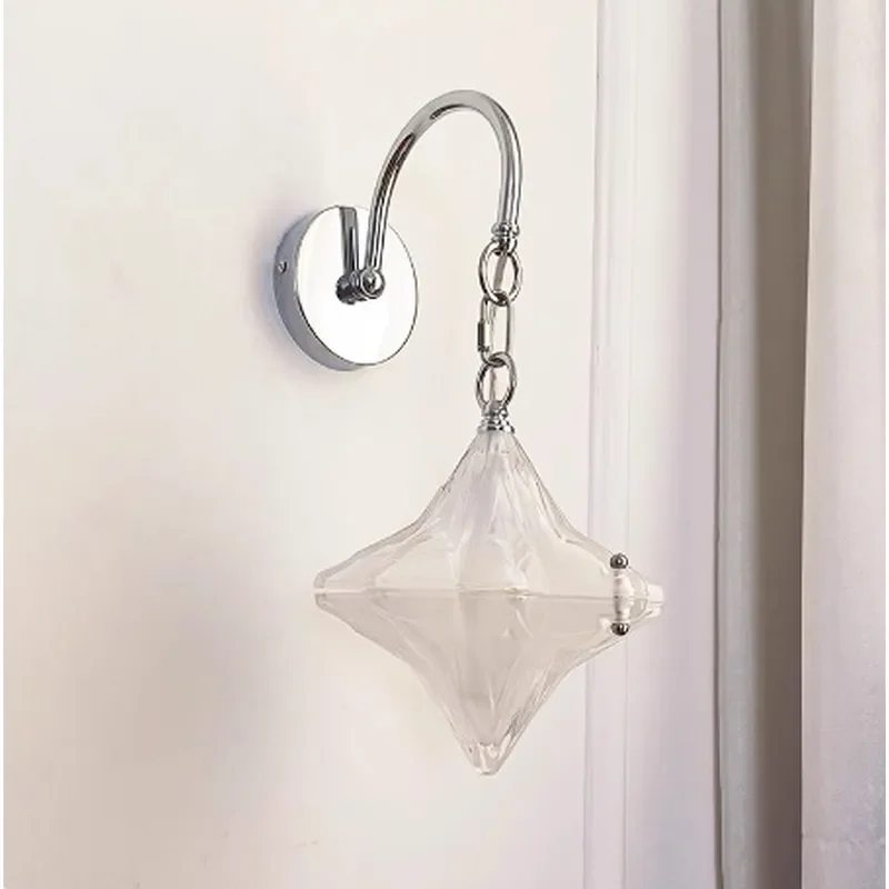 Retro French Star Wall Sconce Luxury Bedroom Bedside Light Bauhaus Style Decorative Lamp for Living Room Corridor Ambient