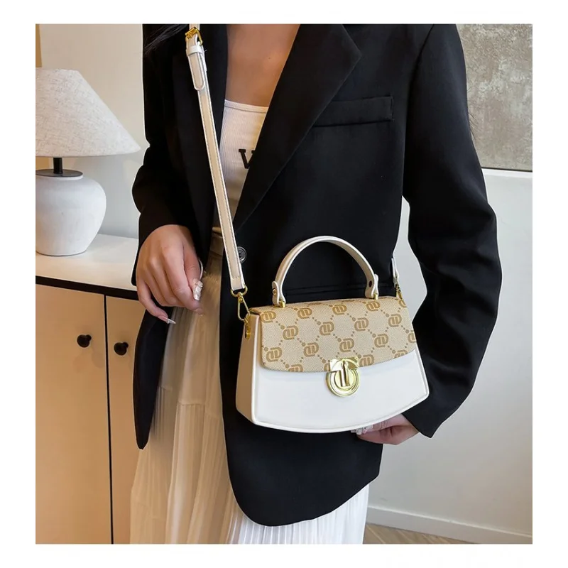 Hochwertige Damen-Tragetasche aus Rindsleder, die Paris mit geräumigem, weichem, täglichem, modernem Look bereitet ​