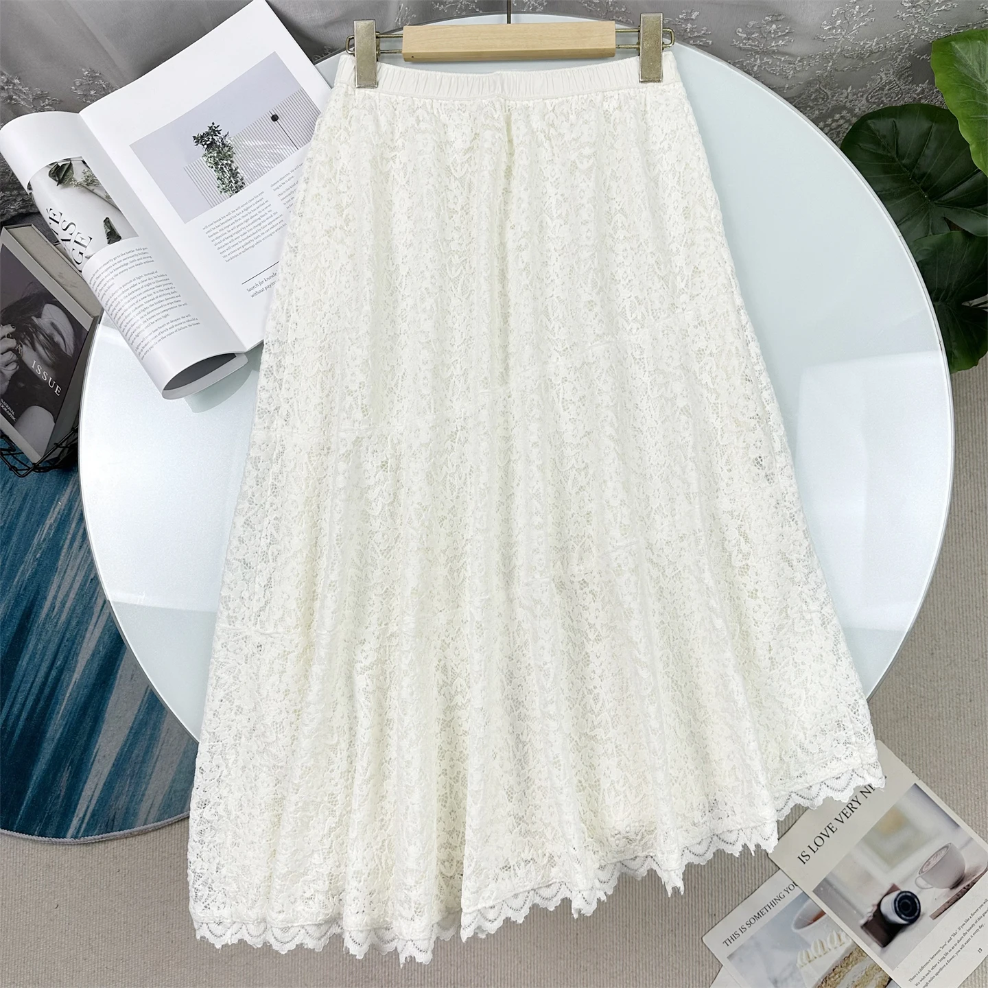 

Романтичная юбка миди с кружевной отделкой, женская юбка А-силуэта с высокой талией, весна 2026, элегантная атмосферная юбка средней длины