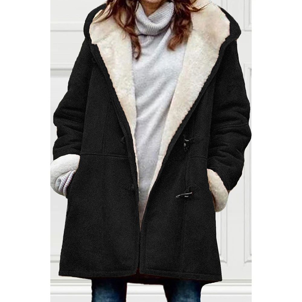 Cappotto giornaliero taglie forti cappotto invernale a maniche lunghe con fibbia in corno con cappuccio in peluche nero autunno inverno con tasche per le donne