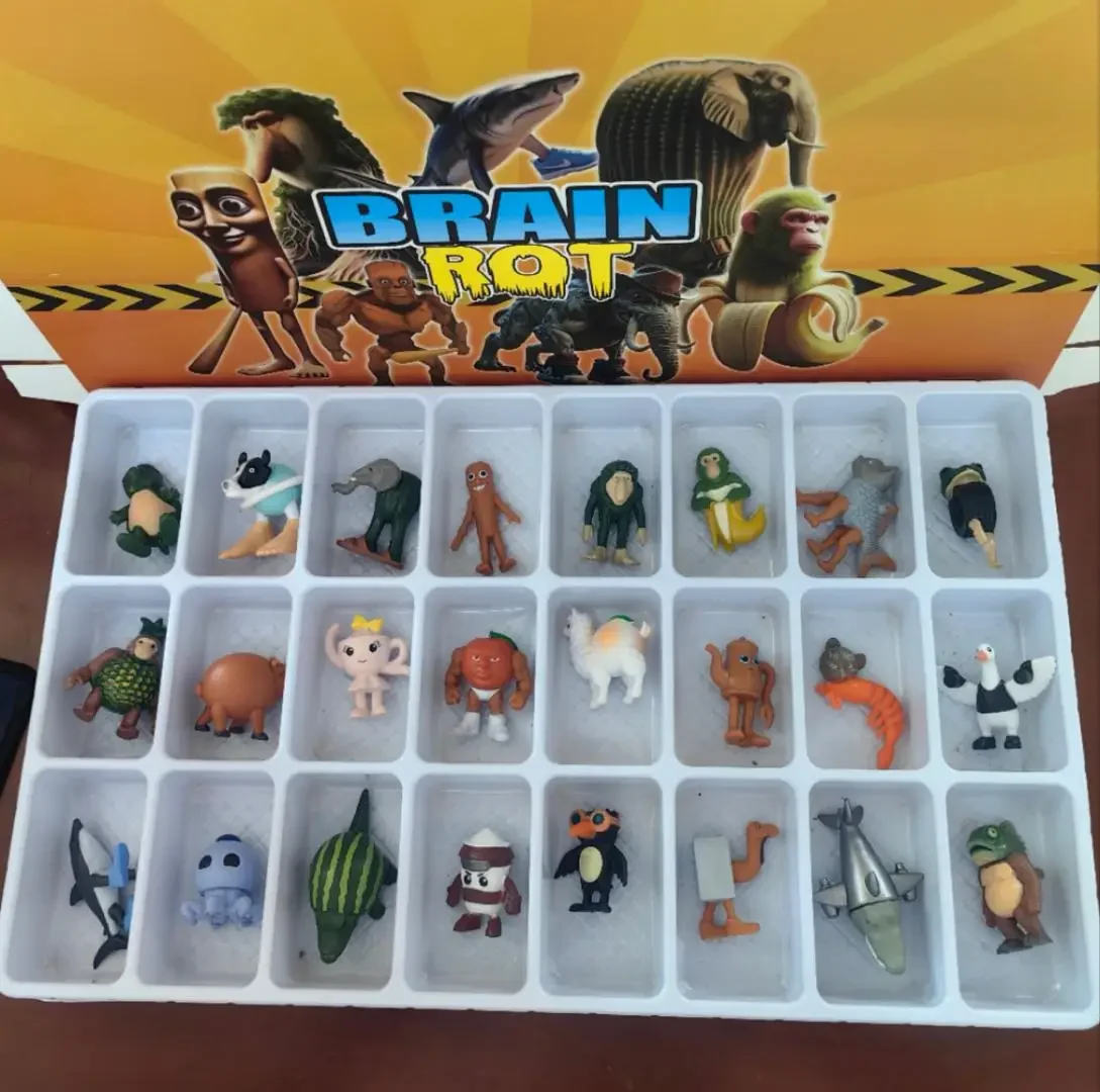 Cartoon Italian Brainrot Tung Tung Sahur 24Pcs Advent Calendar Box Model Tralalero Tralala Bombardino Crocodilo Shimpanzini Gift