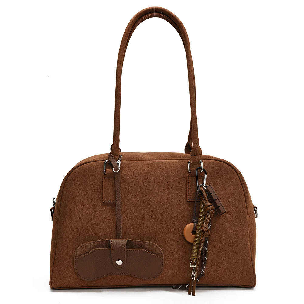 

Leather Shoulder Bag for Women with Pendant Trendy Shoulder Handbag Large-capacity Handbag Stylish Tote Bag for Daily Use