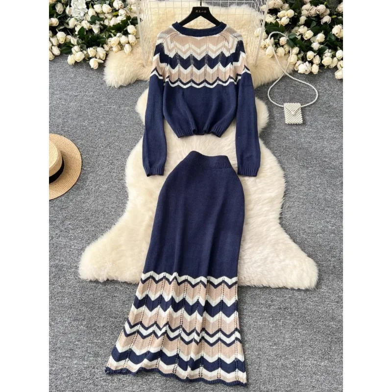 Korea Fashion Vintage Contrast Wavy O-neck Long Sleeve Knitted Sweater Tops High Waist Slim Skirt Women Two-piece Sets Autumn image 3