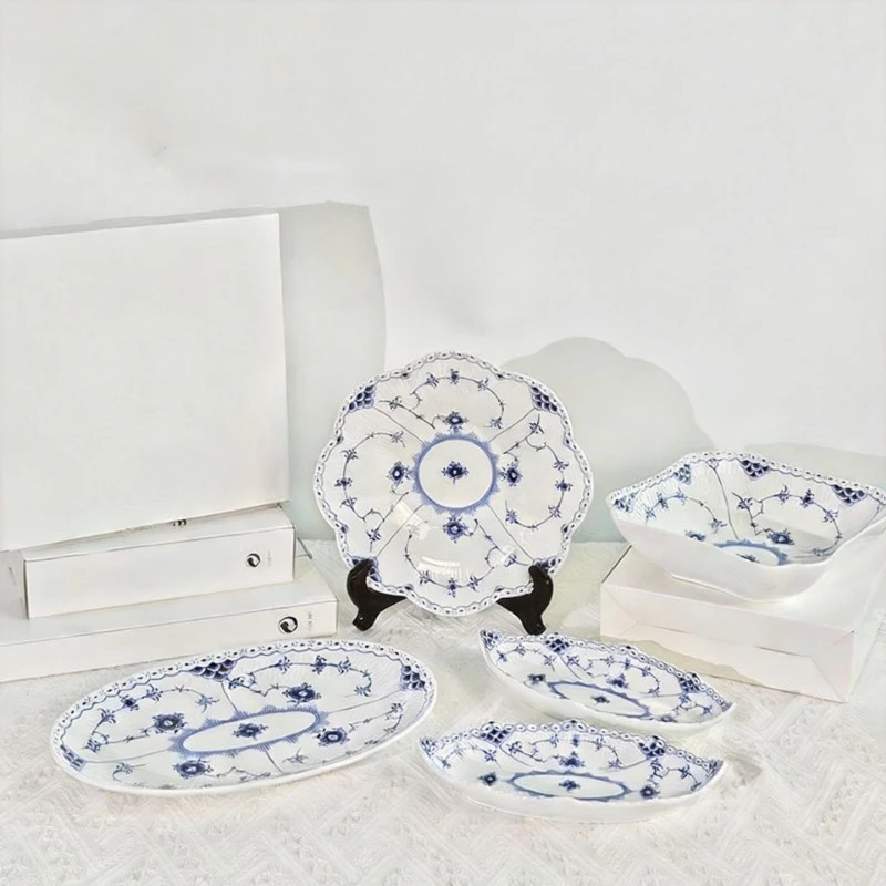 All-Lace Hollowed-Out Exquisite Pastry Plate Home Bone China Dessert Salad Dinner Plate Gift Recommendation