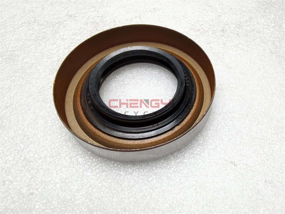 Differential Side Oil Seal Half Shaft Oil Seal For Pajero Montero V31W V33W V43W V45W V73W V77W V93W V97W KH6W MB393883 BD3298E