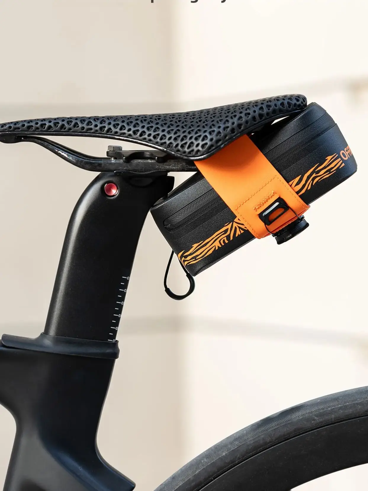 AliExpress OFFBONDAGE Bicycle Tail Bag Tpu Waterproof Wear Resistant Ultra Light Reflective Large Capacity Portable Night Riding Equipment