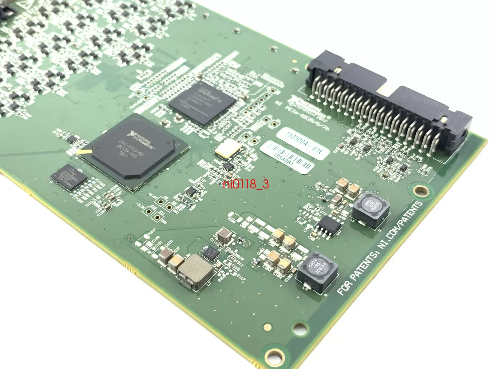 National Instruments NI PCIe-6535B 32 قناة 40 ميجابايت/ثانية 10 ميجا هرتز جهاز الإدخال/الإخراج الرقمي