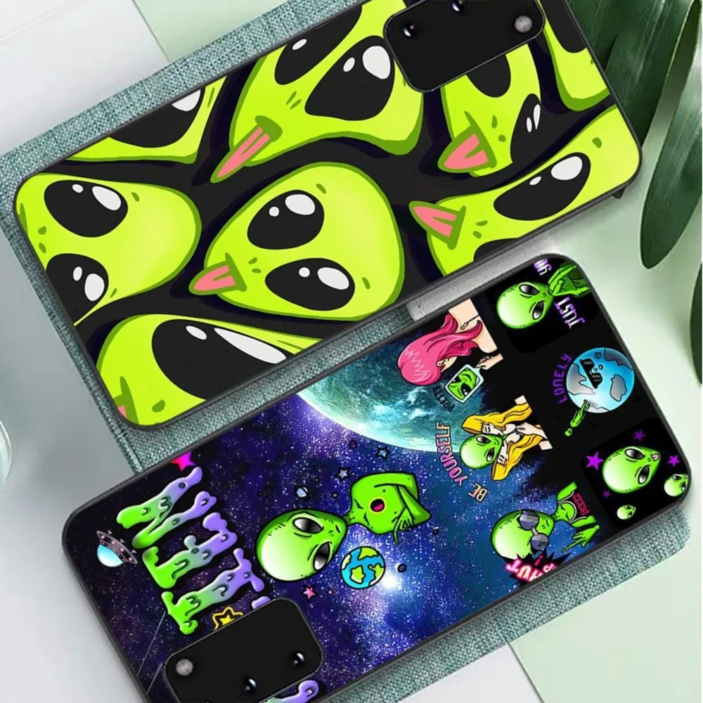 

Funny Aesthetics Cartoon Alien Space phone case For Samsung S 9 10 20 21 22 23 30 23 24 Plus Lite Ultra FE S10lite Fundas