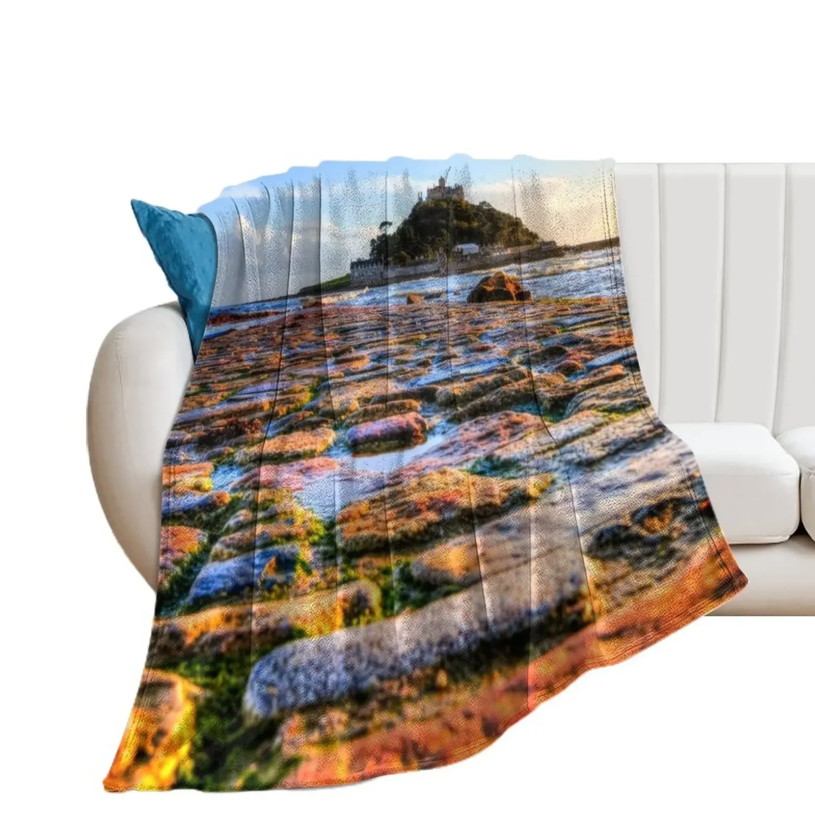 

St Michael's Mount And Causeway, Marazion, Cornwall Throw Blanket cosplay anime Decorative Sofas Large Soft Beds Blankets