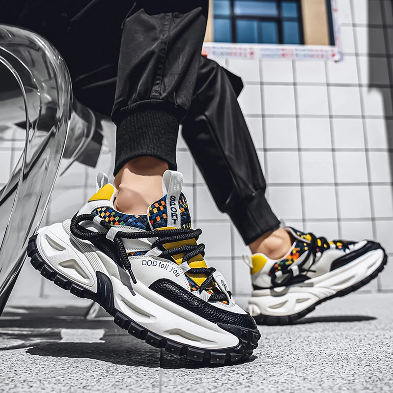 

Men's Korean breathable casual sports shoes four season new soft soled lace up shoelaces outdoor running shoes student sneakers