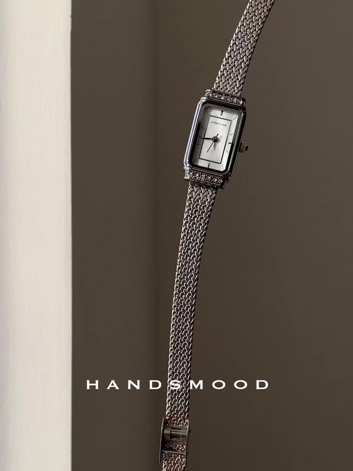 ساعة نسائية مستطيلة أنيقة ورائعة ومتعددة الاستخدامات ساعات مختارة راقية ساعات نسائية من الفولاذ المقاوم للصدأ، هدايا نسائية