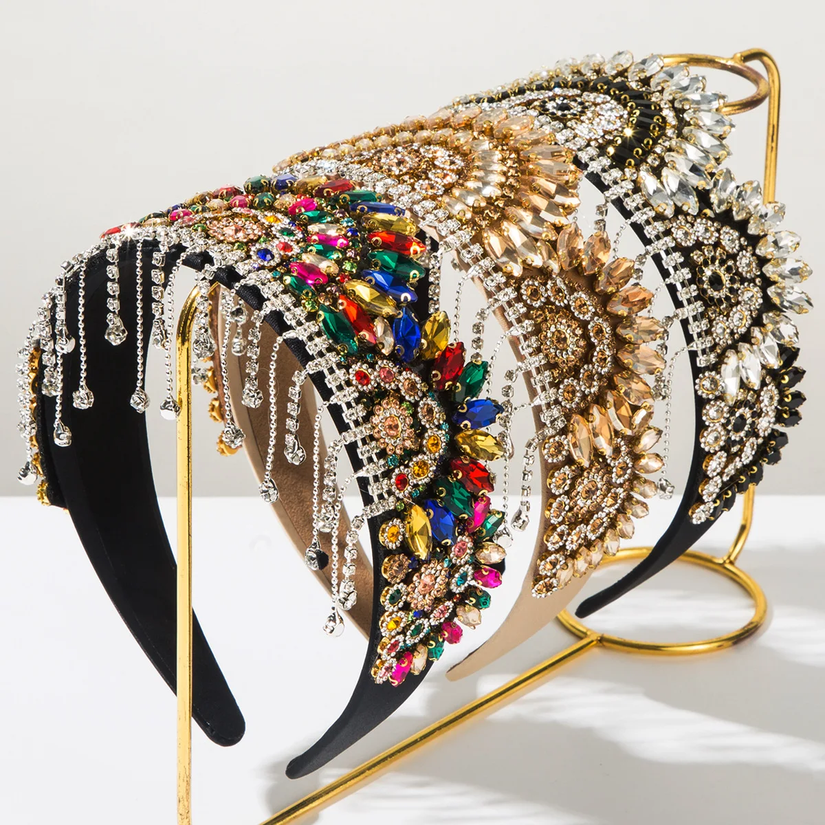 

Retro Palace Style Baroque Shiny Rhinestone Tassel Headband for Women Colorful Crystal Luxurious Crown Hair Accessories Party