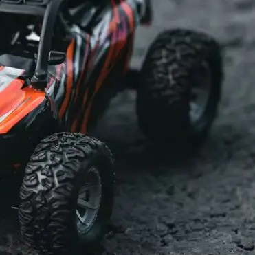 

1:32 мини-радиоуправляемый автомобиль с дистанционным управлением, 20 км/ч, внедорожный, высокоскоростной, гоночный, для дома, дрифта, ускорение, детская электрическая игрушка, гусеничный автомобиль